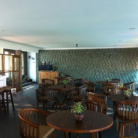 Hotel Adinda Parangtritis Εξωτερικό φωτογραφία