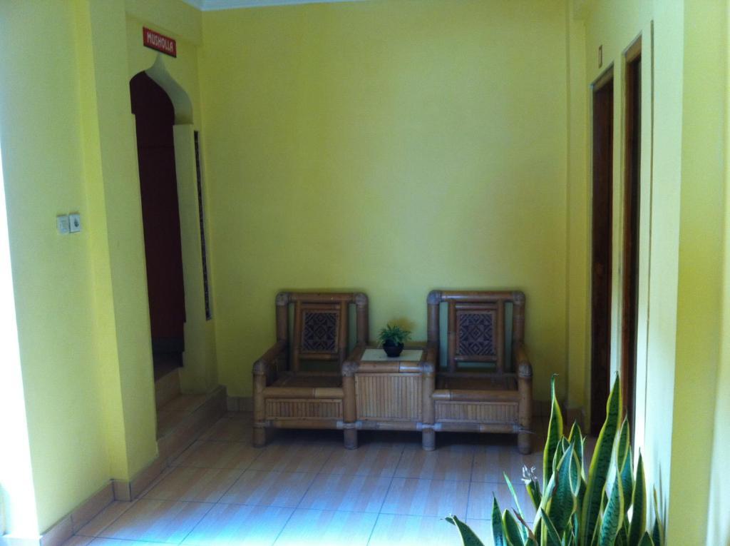 Hotel Adinda Parangtritis Δωμάτιο φωτογραφία