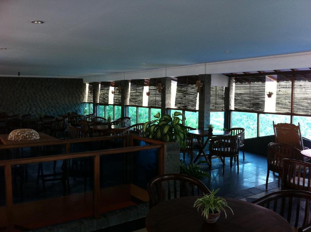 Hotel Adinda Parangtritis Εξωτερικό φωτογραφία